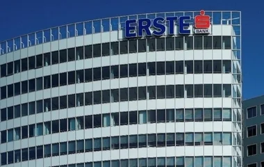 Több órás leállás jön az Erste Banknál